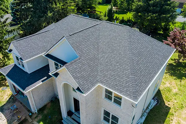 Benefits of Timely Shingle Roof Replacement for Homeowners