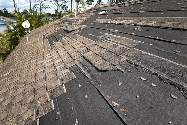 How Professional Storm Damage Roof Repair Improves Roof Longevity